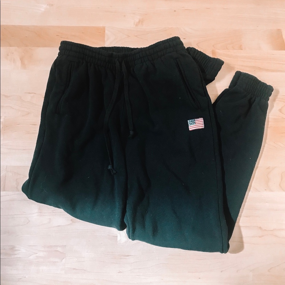 Brandy Melville sweatpants brand new never worn